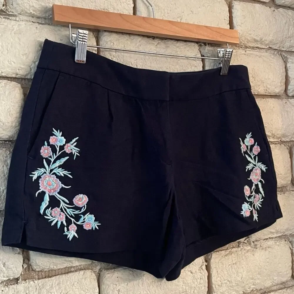 LOFT Riviera Floral Embroidered Navy Chino Shorts - Size‎ 4